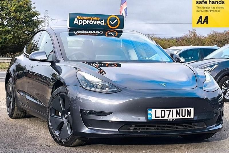 Used 2021 Tesla Model 3 Sedan | £20,495 (Fair price) - Image 1/1