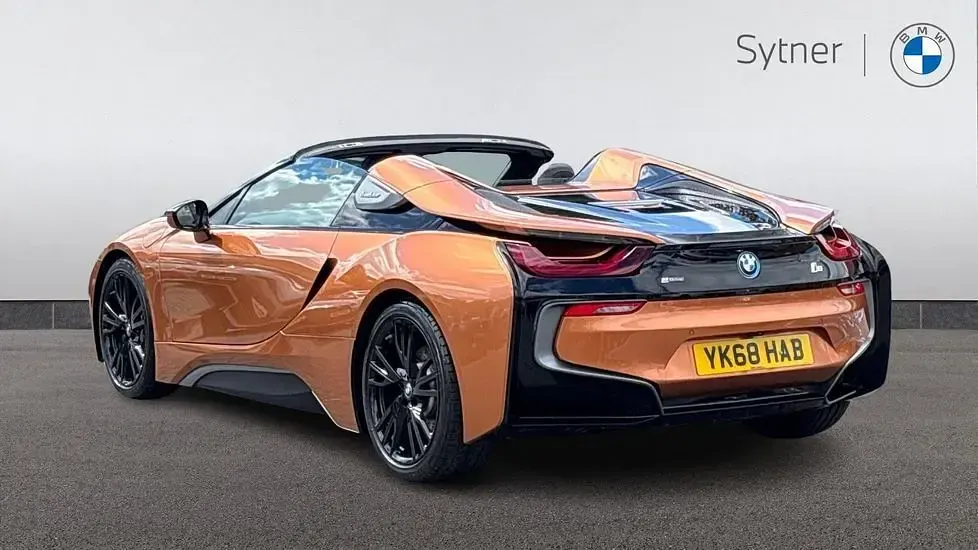 Used BMW i8 Comfort Edition 369 HP (271 kW) 2019 Orange Coupe