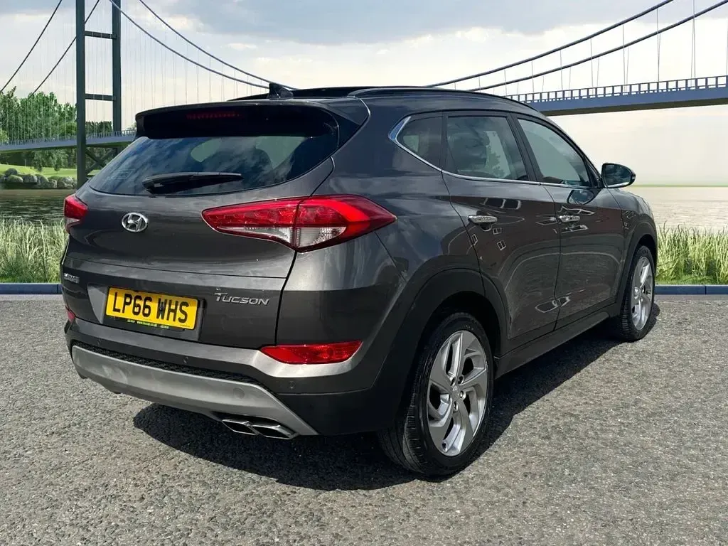Used Hyundai Tucson Premium SE 136 HP (100 kW) 2016 Grey SUV