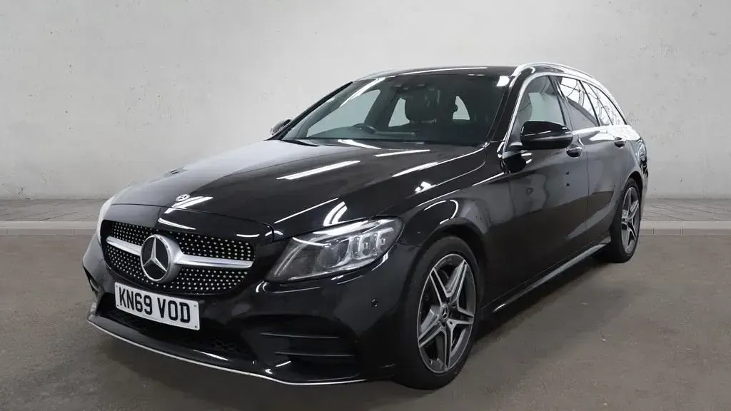 Used Mercedes C220 AMG line 194 HP (142 kW) 2020 Black Estate