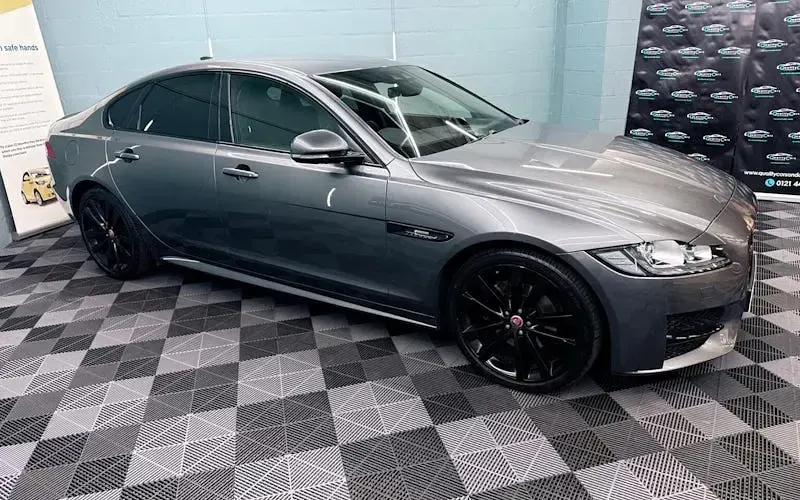 Used Jaguar XF R-Sport 180 HP (132 kW) 2019 Grey Sedan