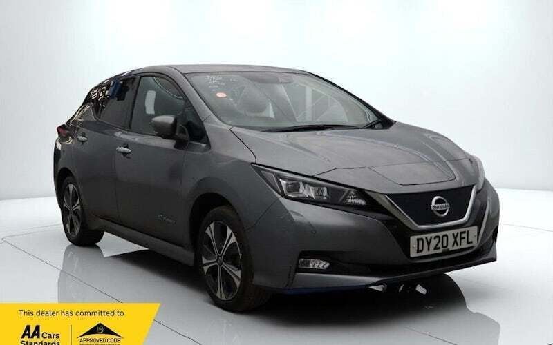 Grey Used 2020 Nissan Leaf Tekna Hatchback | £11,150 (Fair price) - Image 1/4