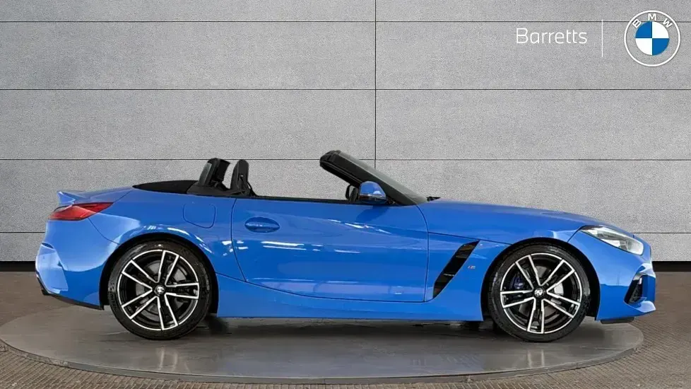 Used BMW Z4 M Sport 197 HP (144 kW) 2019 Blue Cabriolet