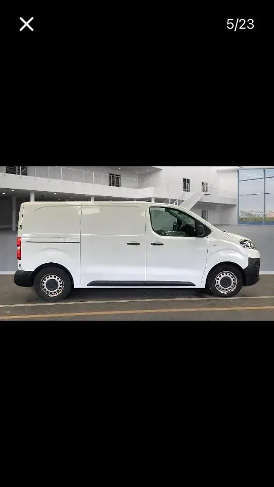 Used Citroën Dispatch 2018 Yellow MPV