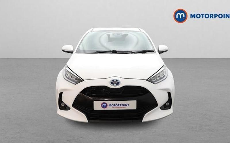 Used Toyota Yaris Hybrid Design 116 HP (85 kW) 2026 Hatchback