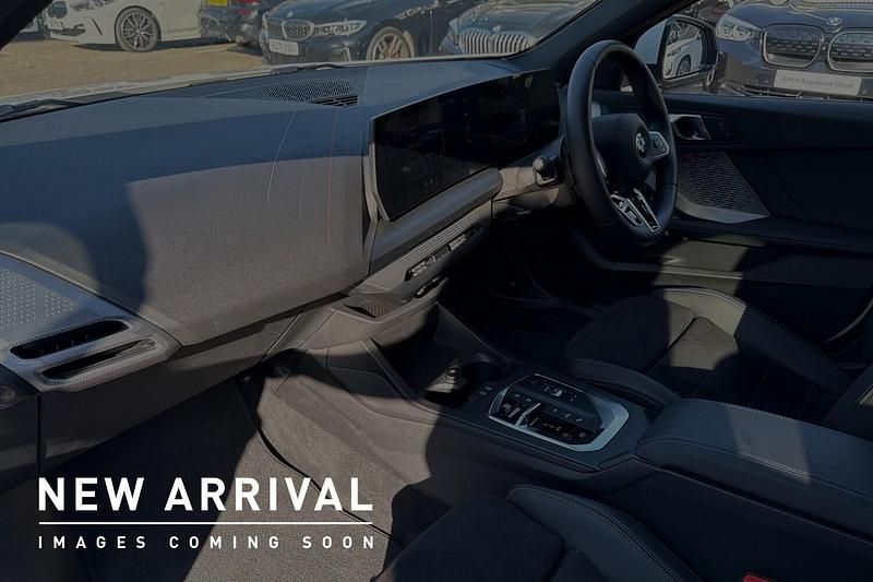 Used BMW 120 M Sport 168 HP (123 kW) 2025 White Hatchback