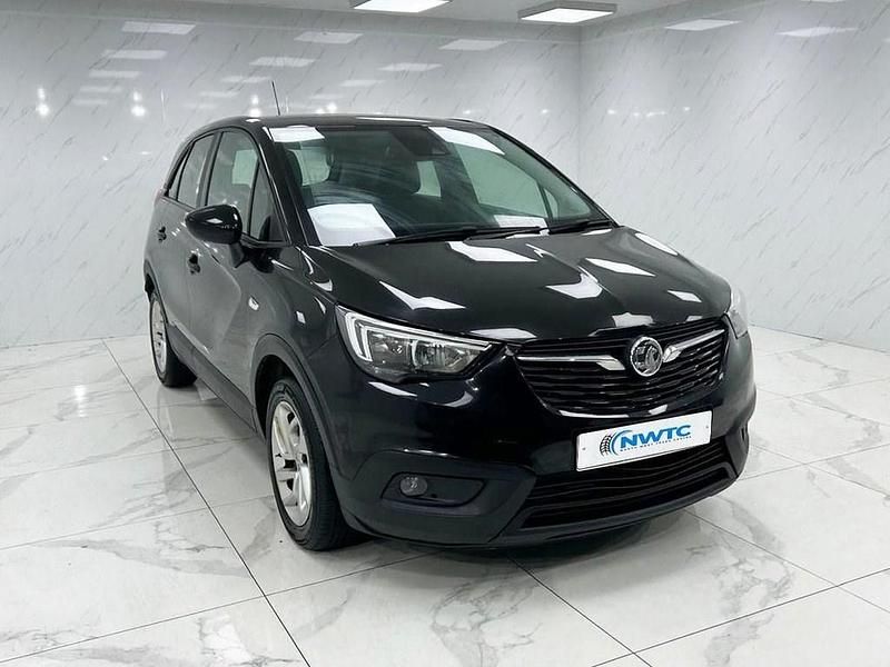 Used Vauxhall Crossland X 83 HP (61 kW) 2019 Black SUV