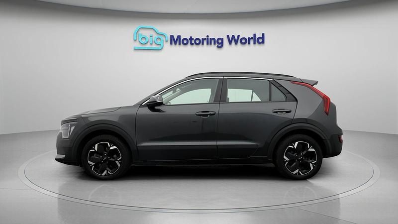 Used Kia e-Niro 147 kW (201 HP) 2022 Grey SUV