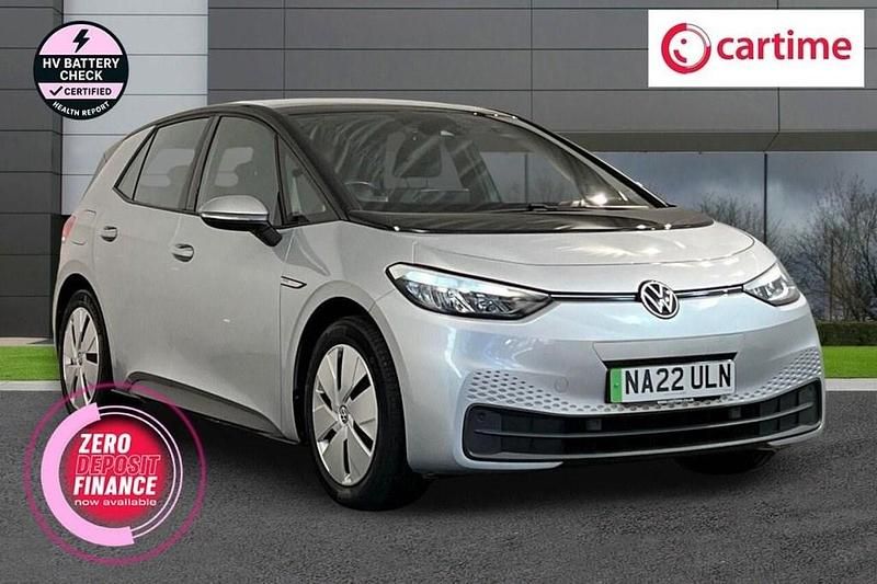 Silver Used 2022 VW ID.3 Pro Performance Hatchback | £14,150 (Good price) - Image 1/4