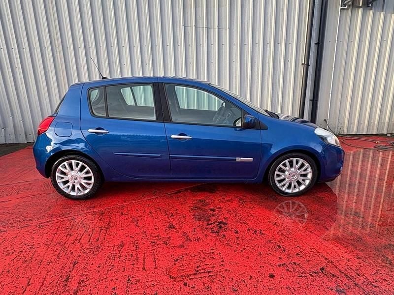 Used Renault Clio II Dynamique 2010 Blue Hatchback
