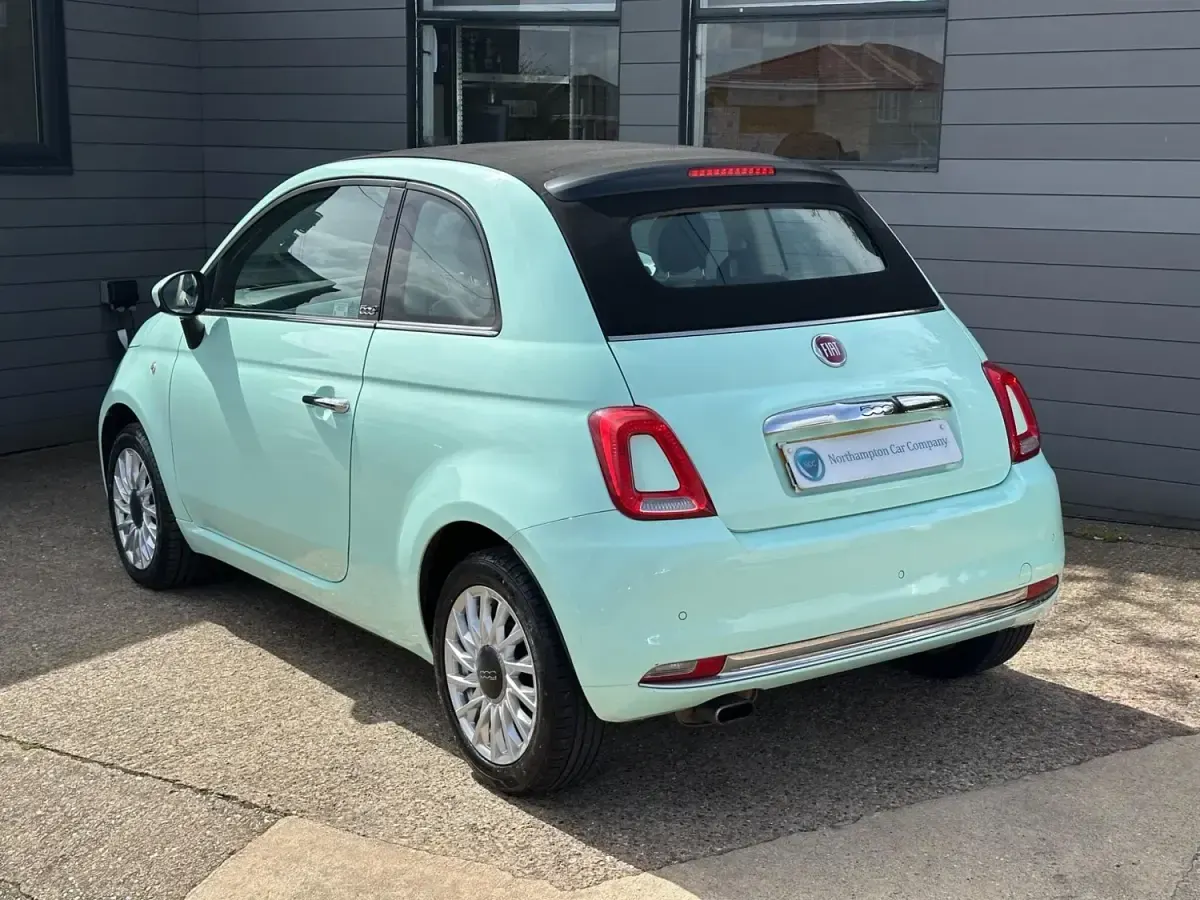 Usado Fiat 500C Lounge 69 HP (50 kW) 2015 Verde Cabrios