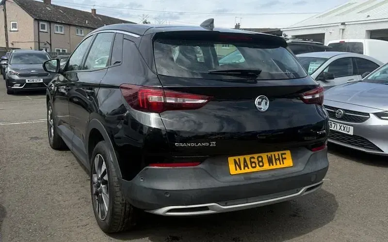 Used Vauxhall Grandland X Sport 131 HP (96 kW) 2018 Black SUV
