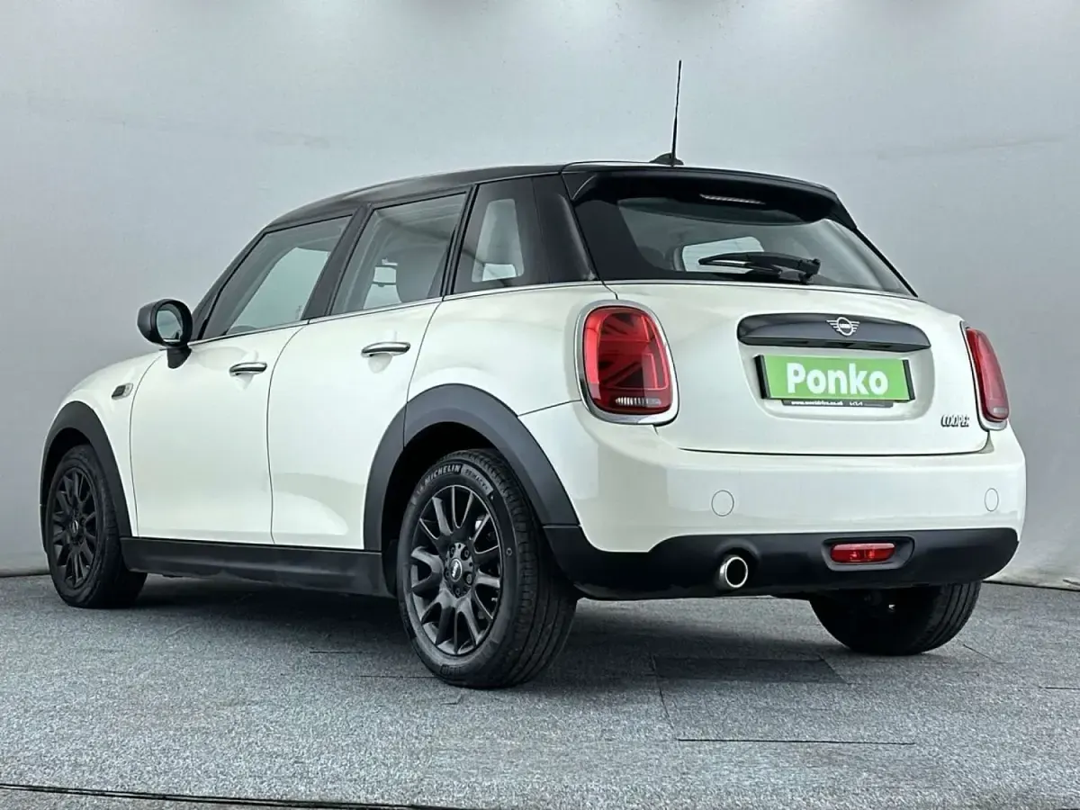 Usado Mini Cooper Classic 2019 Branco Citadino