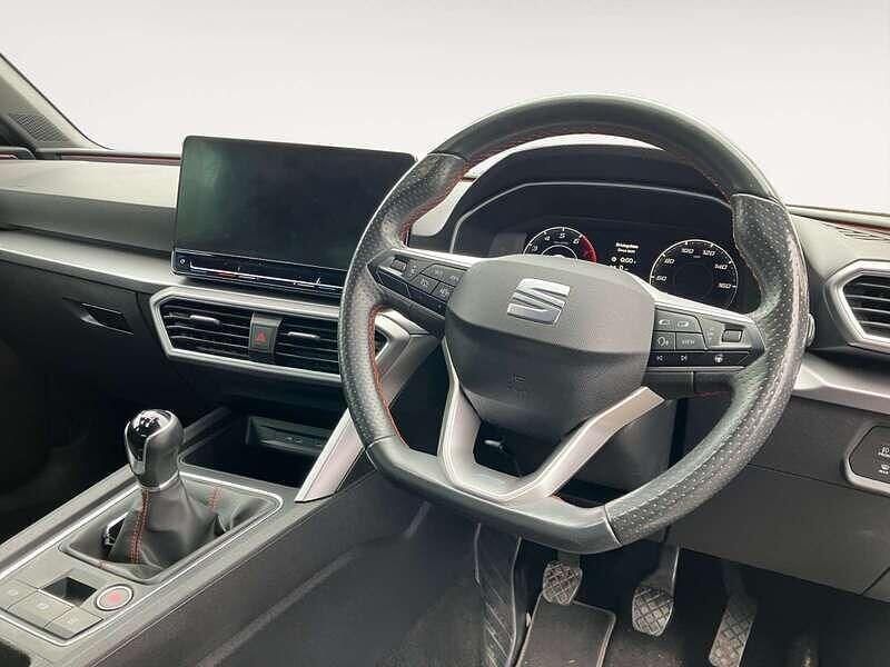 Used Seat Leon FR Sport 2022 Black Hatchback