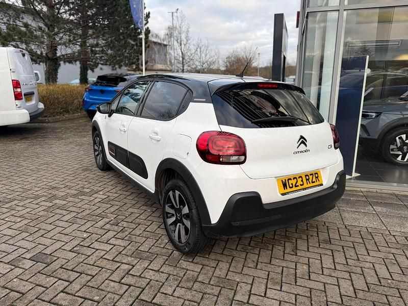 Used Citroën C3 PureTech 82 HP (60 kW) 2023 White Hatchback