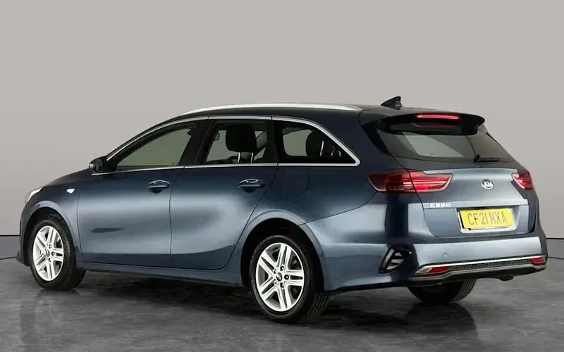 Used Kia Ceed Sportswagon 120 HP (88 kW) 2021 Blue Estate