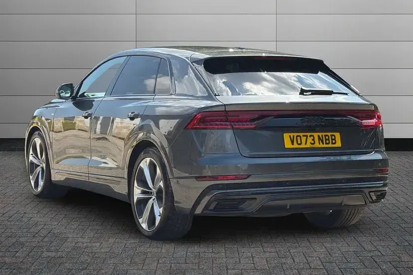 Used Audi Q8 Black Edition 335 HP (246 kW) 2023 Grey SUV