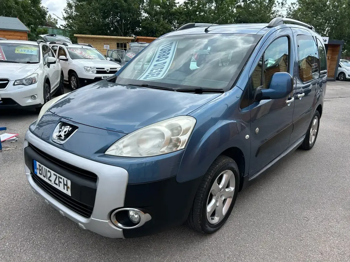 Used Peugeot Partner Tepee Outdoor 2012 Blue MPV