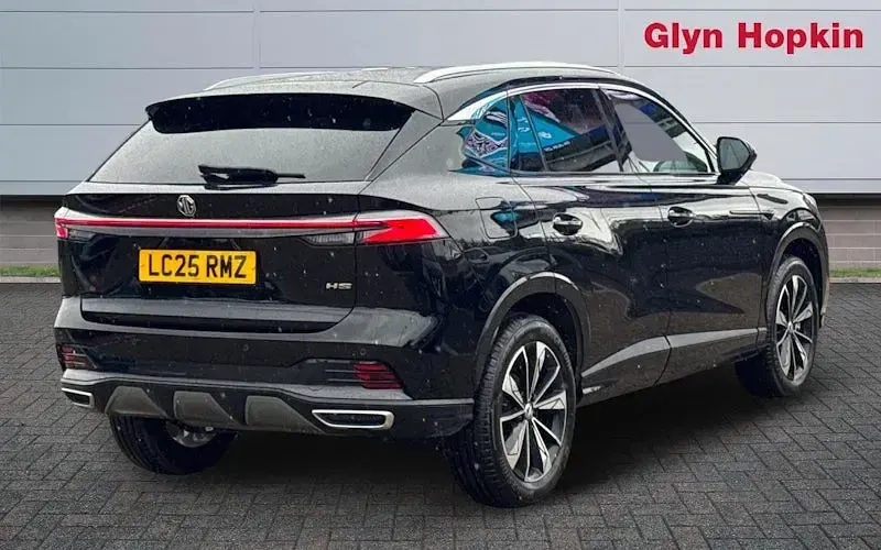 Used MG HS Trophy 170 HP (125 kW) 2025 Black SUV