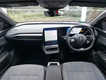 Used Renault Megane E-Tech Komfort 159 kW (217 HP) 2024 Red Hatchback
