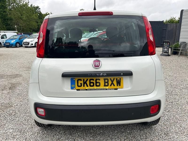 Used Fiat Panda Pop 69 HP (50 kW) 2016 White Hatchback