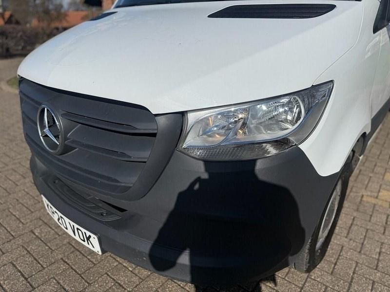 Used Mercedes Sprinter 163 HP (119 kW) 2020 White Van