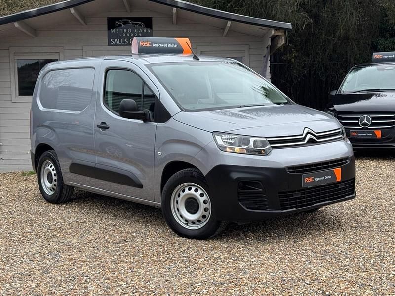 Used Citroën e-Berlingo 100 kW (136 HP) 2023 Grey MPV