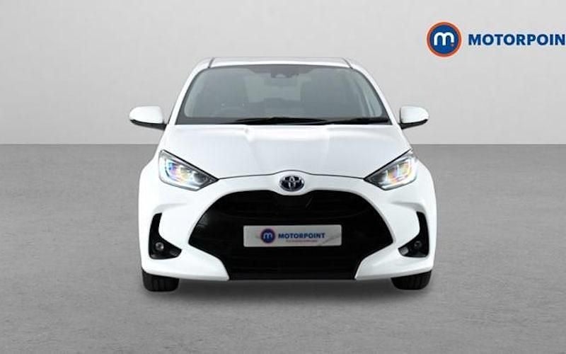 Used Toyota Yaris Hybrid Design 116 HP (85 kW) 2026 Hatchback
