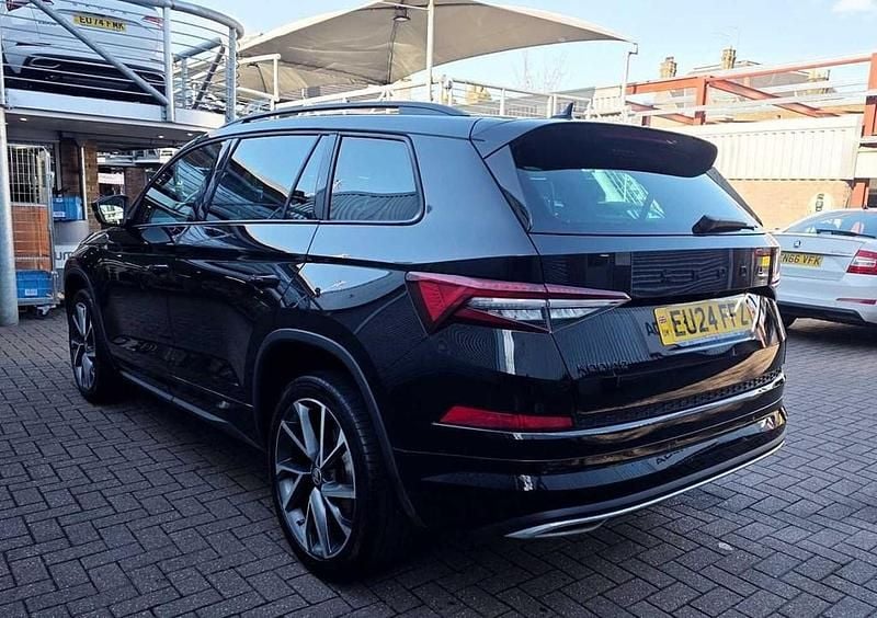 Used Skoda Kodiaq SportLine 147 HP (108 kW) 2024 Black magic pearl effect SUV