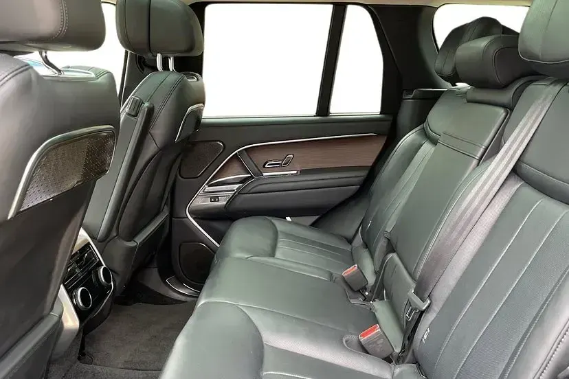 Used Land Rover Range Rover Autobiography 350 HP (257 kW) 2023 Charente grey SUV
