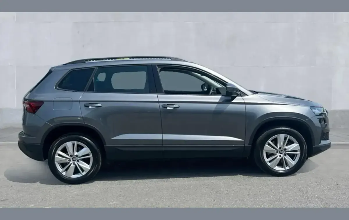 Used Skoda Karoq SE 150 HP (110 kW) 2025 Grey SUV