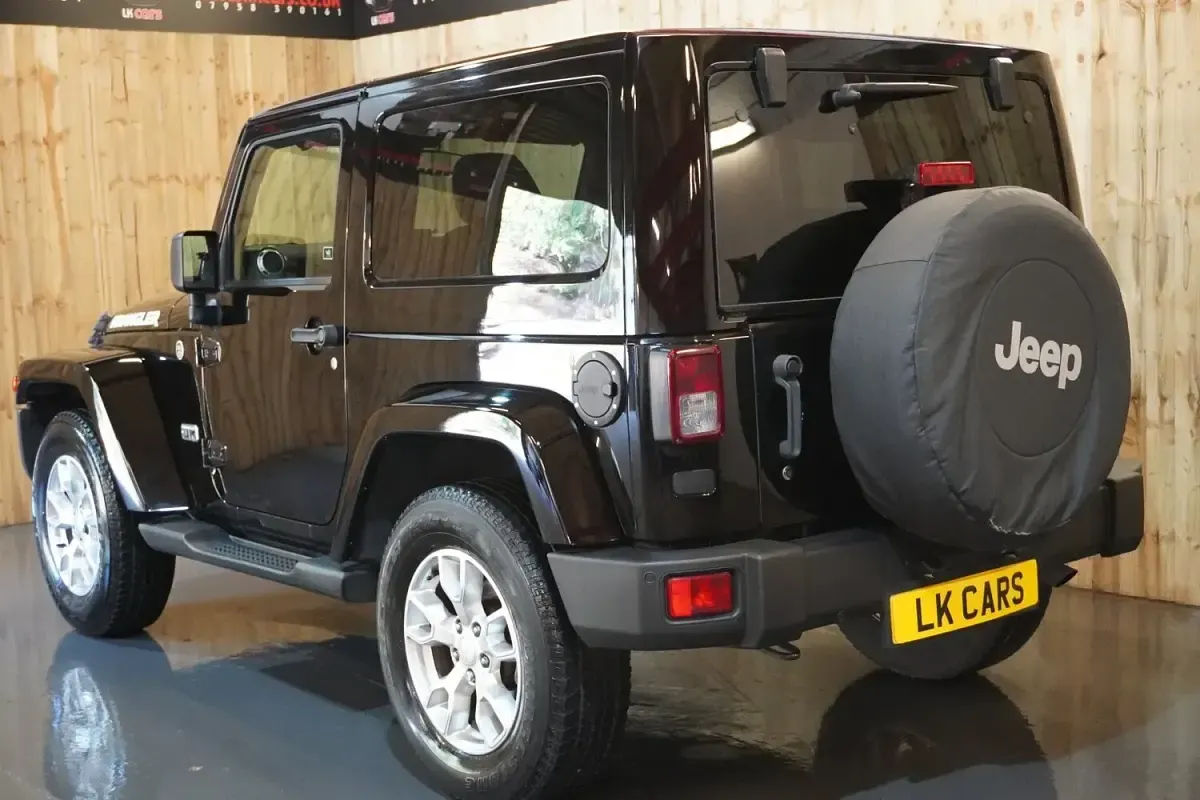 Used Jeep Wrangler 200 HP (147 kW) 2018 Black SUV
