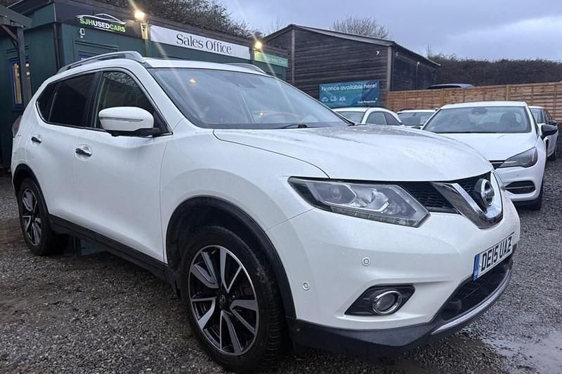 White Used 2015 Nissan X-Trail Tekna SUV | £6,495 (A bit pricey) - Image 1/1