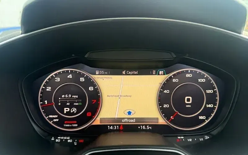 Used Audi TT S-Line 230 HP (169 kW) 2015 Black Coupe