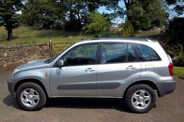 Used Toyota RAV4 114 HP (83 kW) 2002 SUV