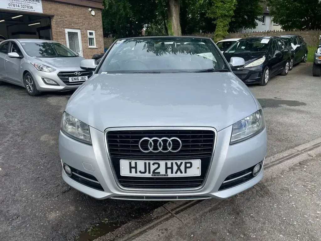 Used Audi A3 Cabriolet Sport 105 HP (77 kW) 2012 Silver Cabriolet