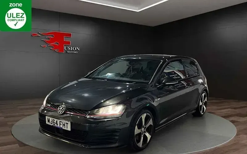 Used VW Golf VII GTI 220 HP (161 kW) 2014 Hatchback