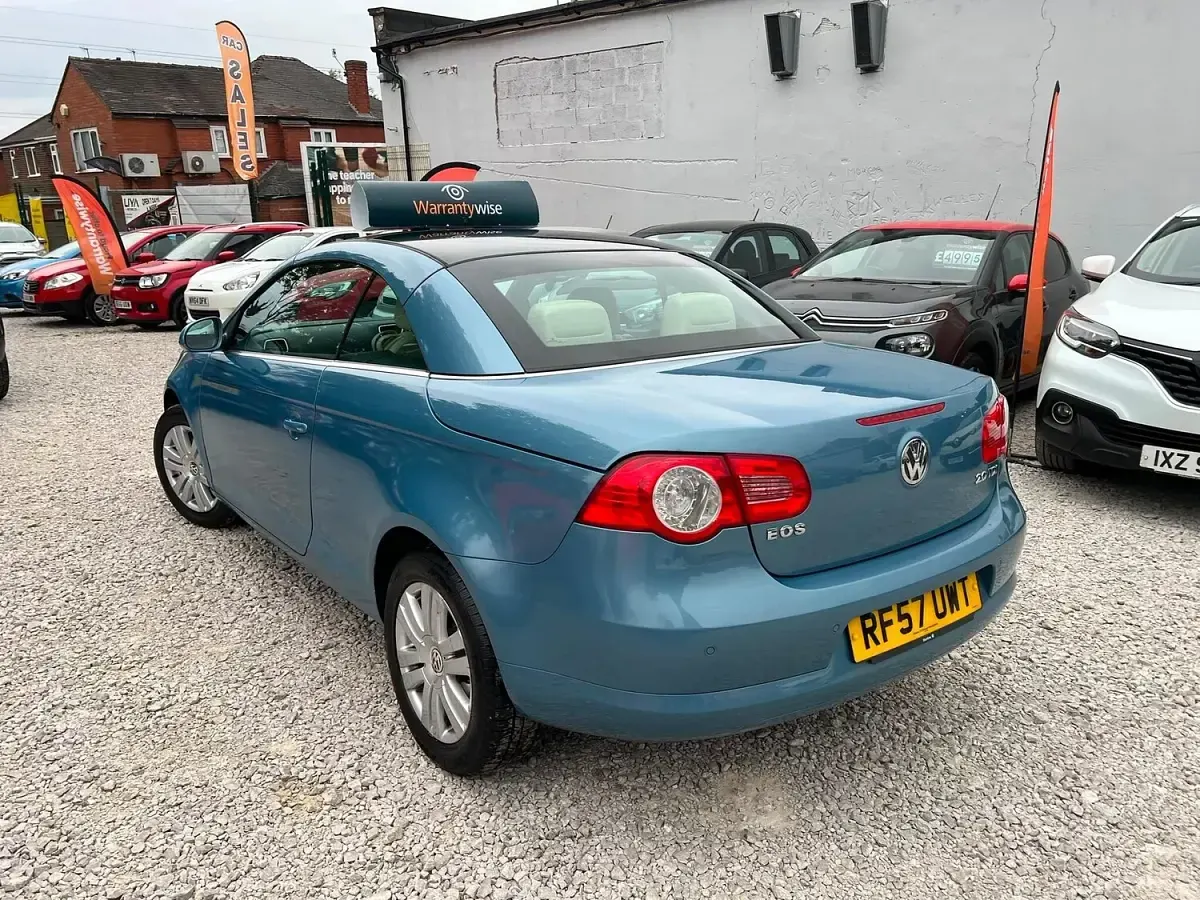 Used VW Eos 140 HP (102 kW) 2007 Blue Cabriolet