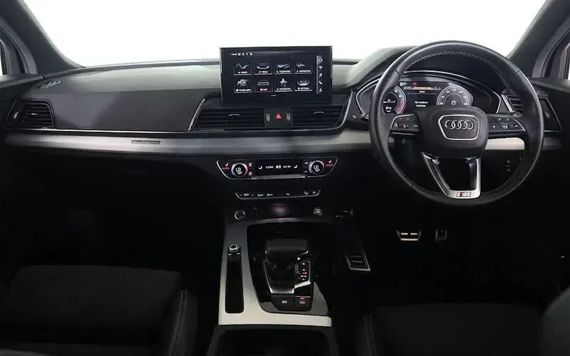 Used Audi Q5 Sportback S-Line 265 HP (194 kW) 2022 Black SUV