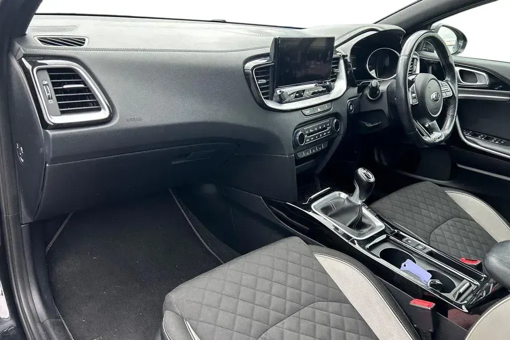 Used Kia ProCeed GT-Line 160 HP (117 kW) 2021 Black Estate