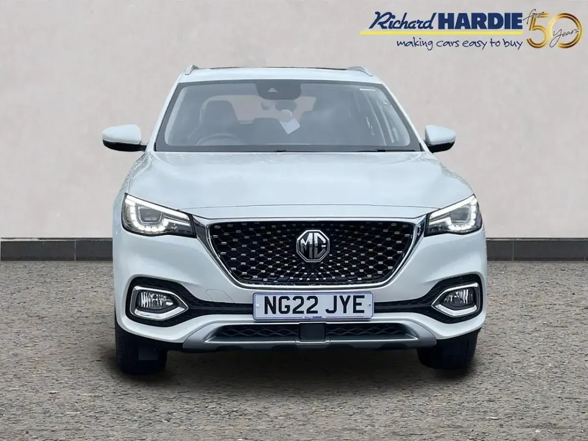 Used MG HS Exclusive 160 HP (117 kW) 2022 White SUV