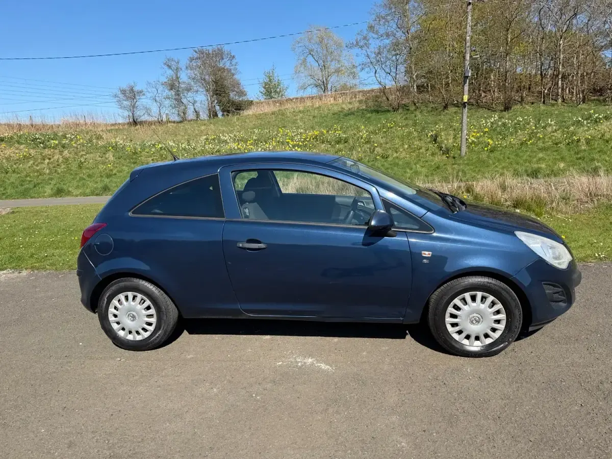 Usado Vauxhall Corsa S 2012 Azul Citadino