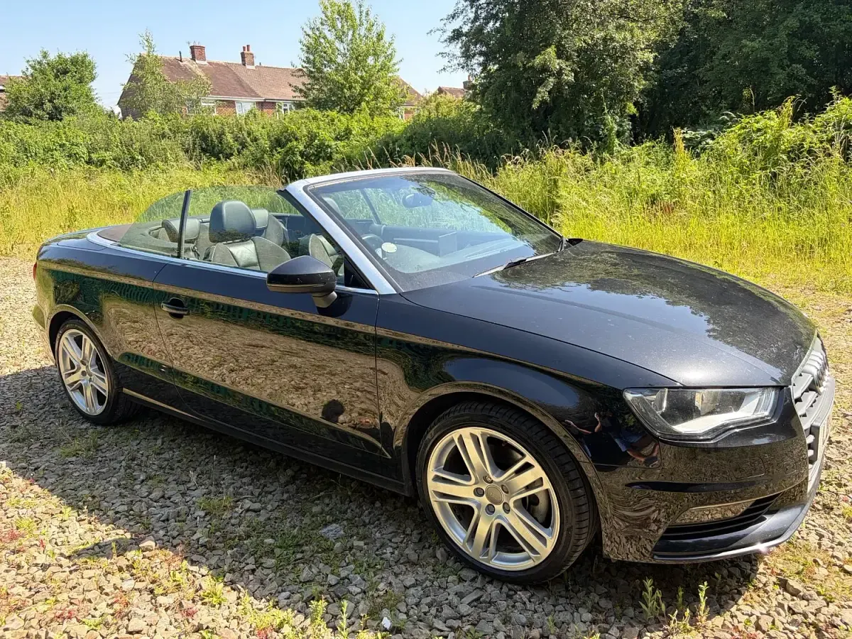 Used Audi A3 Cabriolet Sport 180 HP (132 kW) 2014 Midnight black Cabriolet
