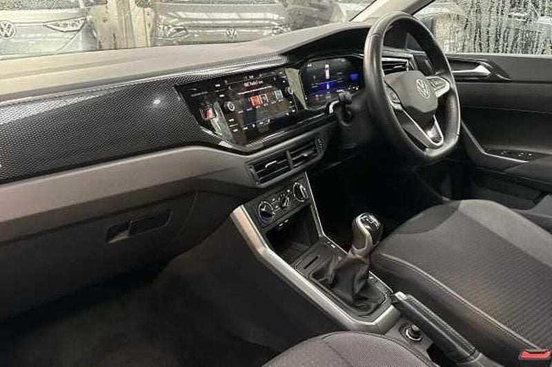 Used VW Taigo Life 110 HP (80 kW) 2023 Grey SUV