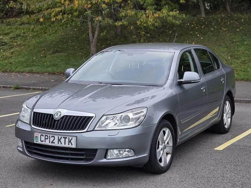 Grey Used 2012 Skoda Octavia Elegance Hatchback | £1,595 (Super price) - Image 1/3