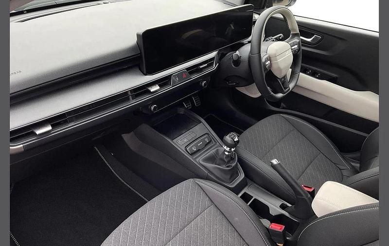 New Kia Stonic GT-Line 112 HP (82 kW) 2026 Black SUV