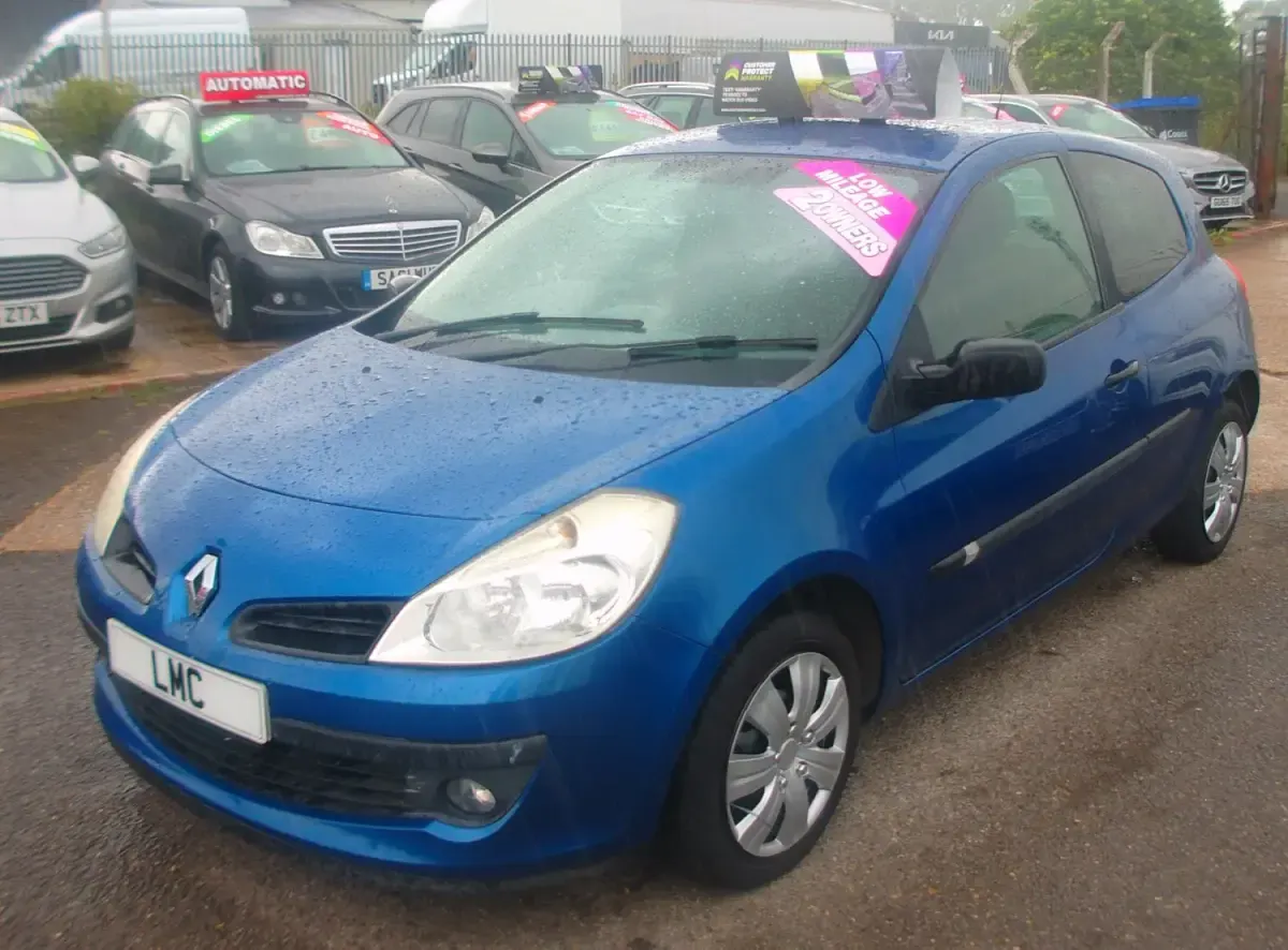 Używany Renault Clio II Extreme 75 KM (55 kW) 2009 Niebieski Hatchback