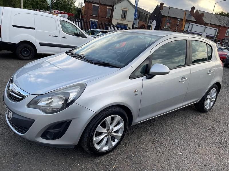Silver Used 2014 Vauxhall Corsa Excite Hatchback | £2,995 (Good price) - Image 1/4