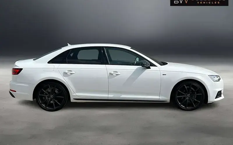 Used Audi A4 Black Edition 190 HP (139 kW) 2018 Sedan