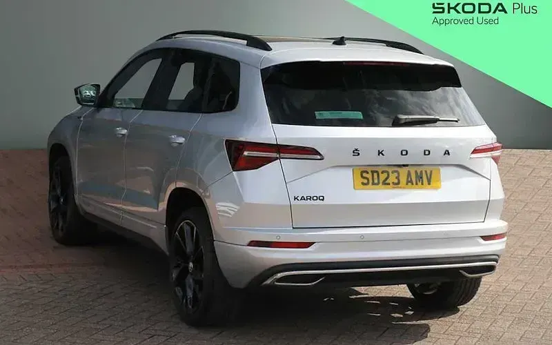 Used Skoda Karoq SportLine 150 HP (110 kW) 2023 Brilliant silver metallic SUV